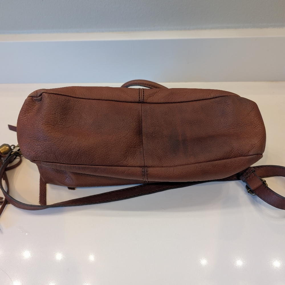 Lucky Brand chestnut leather hobo/cross body bag - Picture 11 of 13